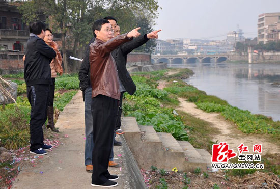 陈恢清吴劲松把脉资水河治理与保护