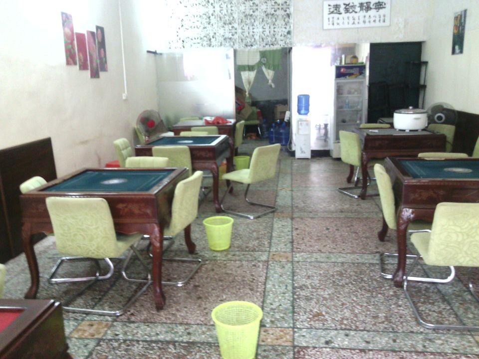 南站東站附近黃金地段店面轉(zhuǎn)讓,可空轉(zhuǎn)
