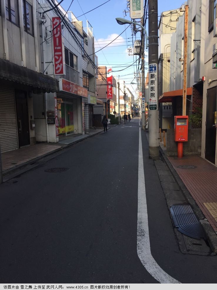 日本乡间十分干净整洁的街道