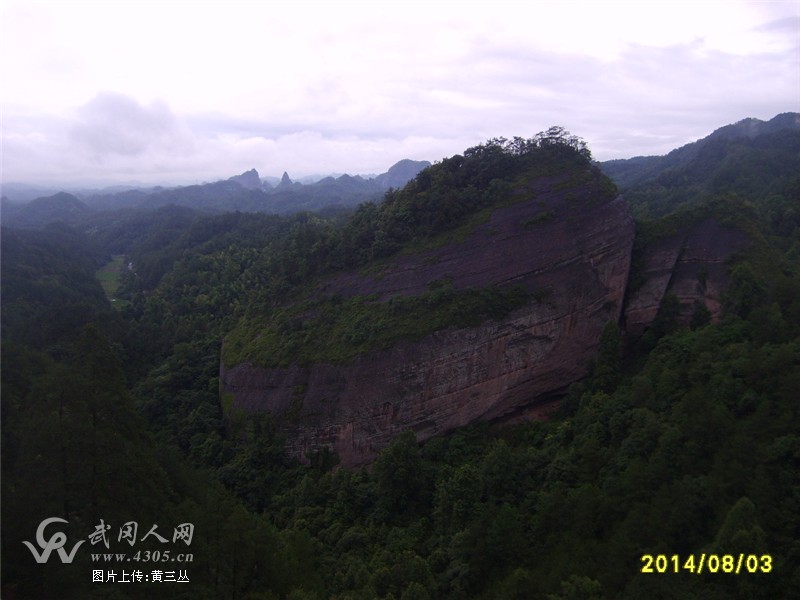 游万佛山小记