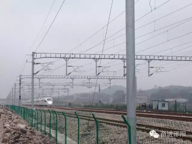 【邵陽歷史上第一列高鐵來了】武岡還要等多久?