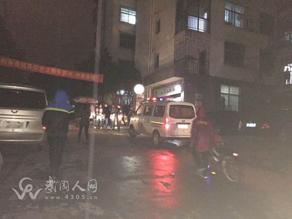 搶小孩？還是猥褻？武岡某小區(qū)發(fā)生的事……