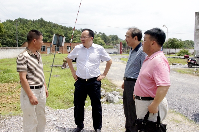 武岡市長(zhǎng)暗訪，以普通老百姓的身份