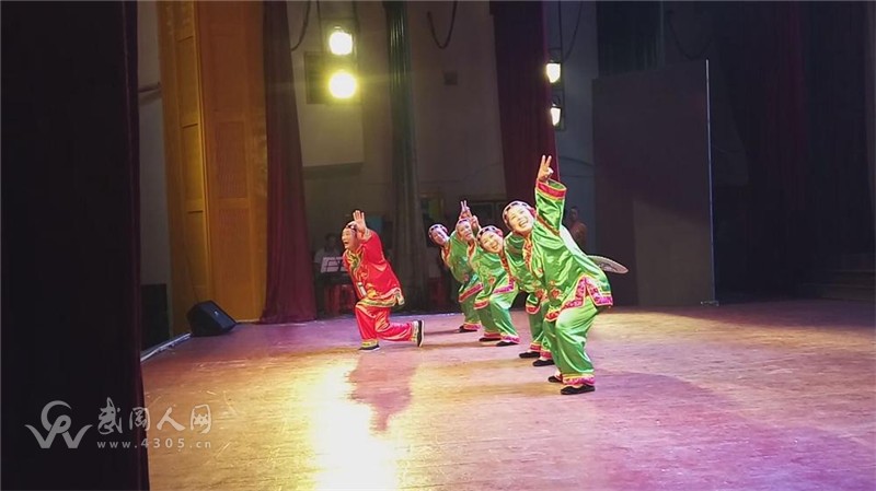 灣頭橋鎮(zhèn):“快樂婆婆逛武岡”獲“歡樂瀟湘”武岡賽區(qū)組織獎