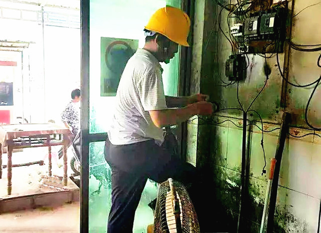 武岡供電公司：強(qiáng)制斷電助力非法取締