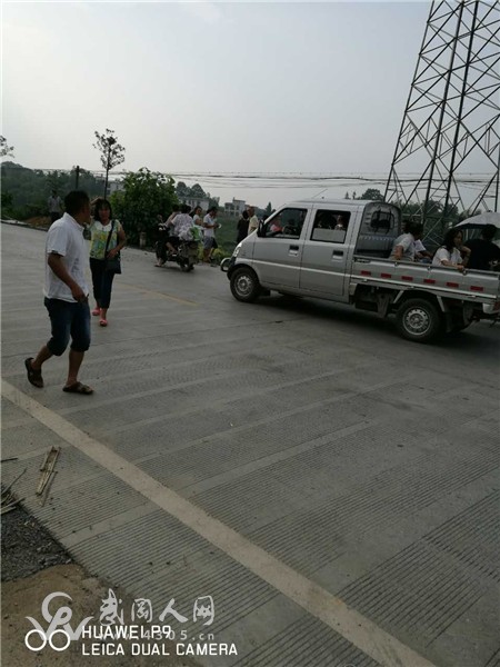 QQ圖片20160823105302.jpg