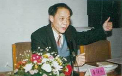 唐得之为武冈市赠送《秘书工作实谈》一书