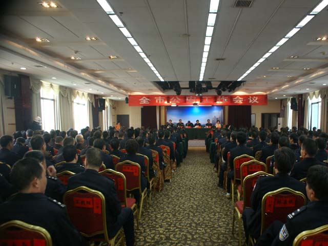钟彪出任武冈市公安局局长