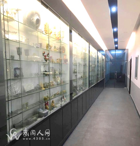 图片5.jpg 图片5.jpg