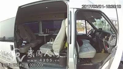 現(xiàn)實版汽車人變身!武岡東一商務(wù)車變身大房車!