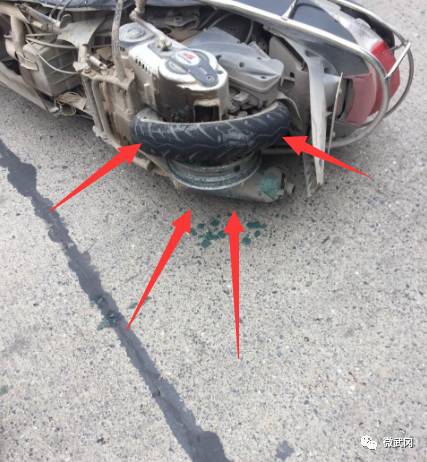 又是摩托車事故!摩托司機當場昏迷!
