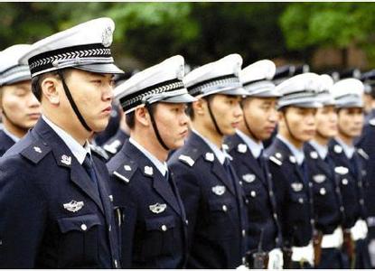 八百警察只為抓這兩個(gè)武岡人，而且上湖南都市新聞了！