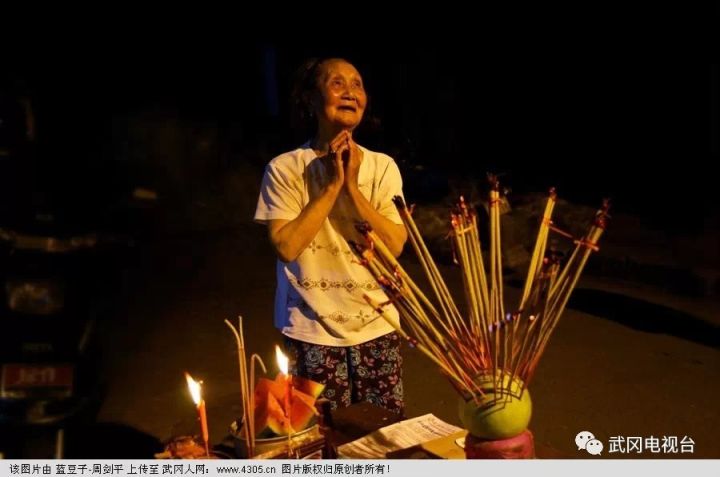 武岡奇特中秋風俗，回龍街的中秋燈節(jié)