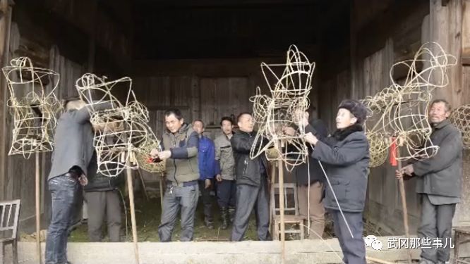 武岡鄧家鋪灘里院子,全村老少齊上陣辦龍燈節(jié)!
