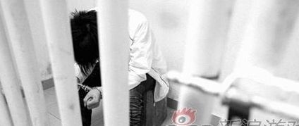 武岡男子因搶劫被判20年，留下才1歲多的孩子…