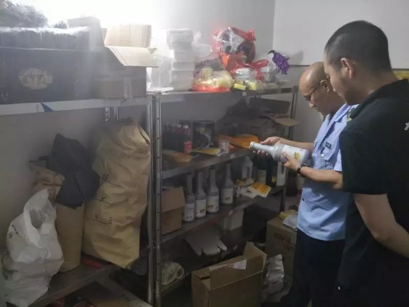 武岡“丸子姐姐披薩店”出事了？官方回復(fù)來了！