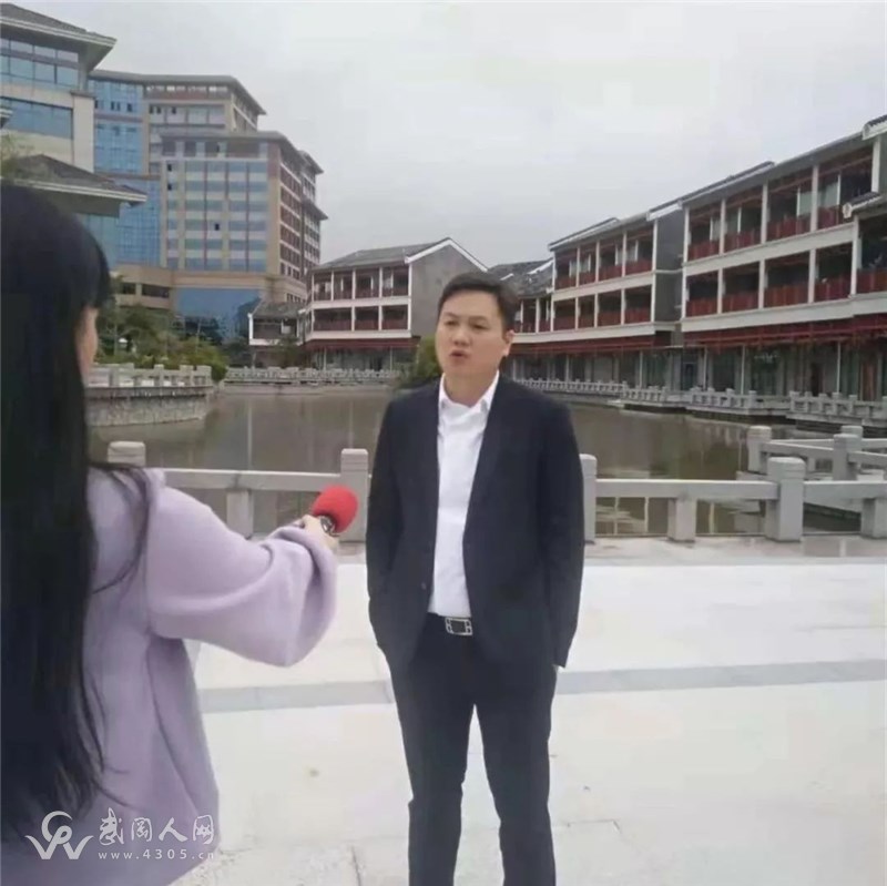 邵陽媒體聚焦這個武岡人，他剛剛執(zhí)掌了一個影視基地！