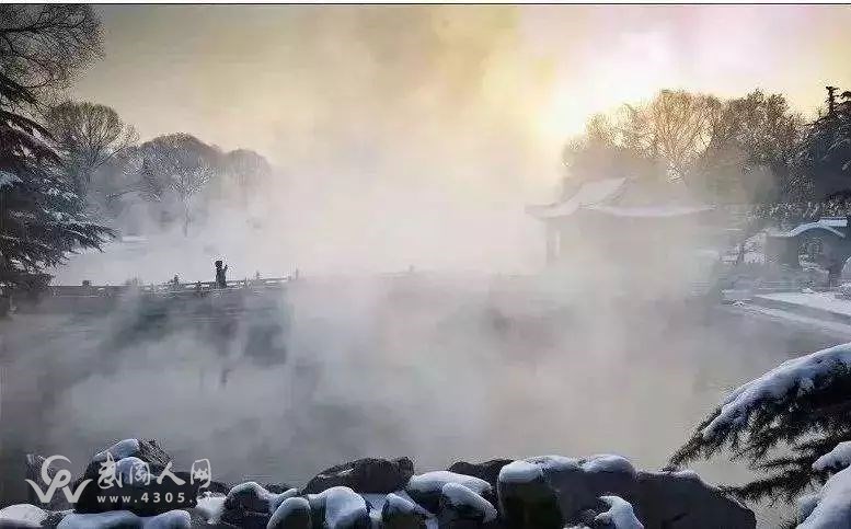 突發(fā)!武岡山上下雪冒煙，火山還是溫泉？視頻全程拍攝