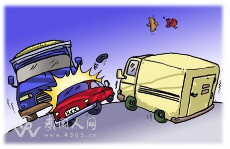 武岡突發(fā)兩起交通事故!