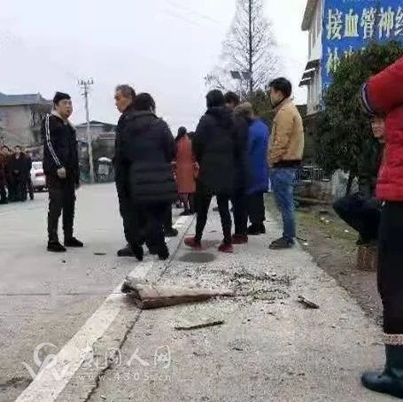小車撞人后,往武岡跑了，醉駕撞人渾不知，醒來才悔恨！