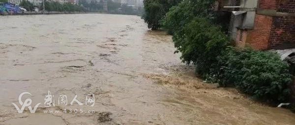 武岡突發(fā)洪水！