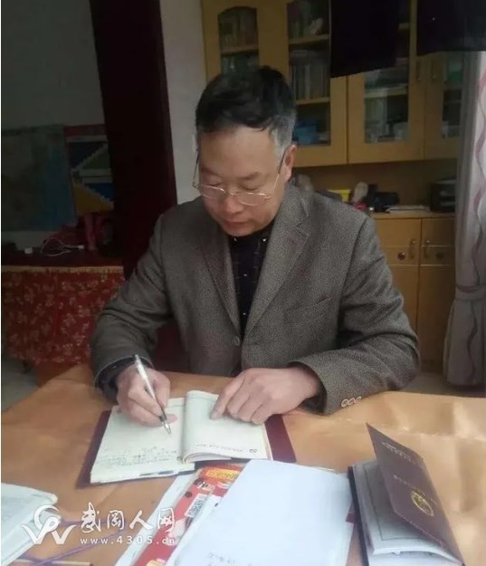 六十年风雨人生   一甲子砥砺奋进