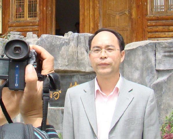 武冈举办“游武冈云山、尝古城美食、品卤都卤菜”旅游促销活动