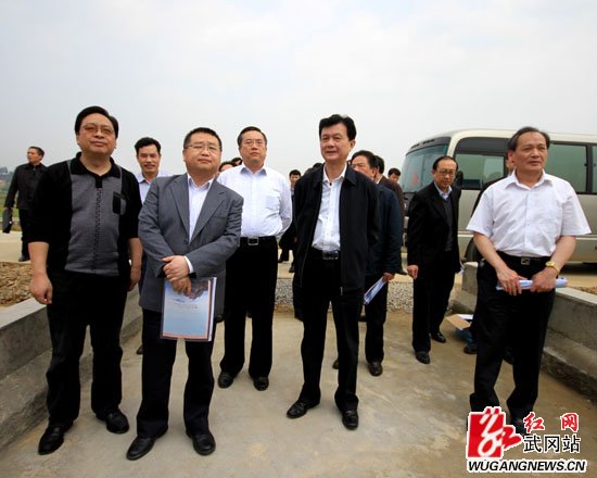 国家财政部胡静林一行来我市考察工作