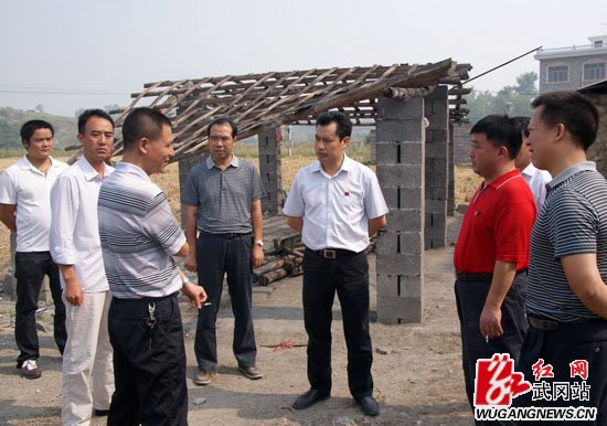 余孝武深入安全生产一线检查工作