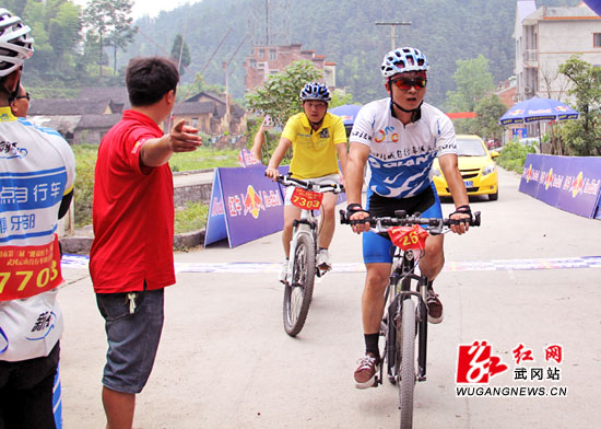 第三届环邵自行车骑行活动