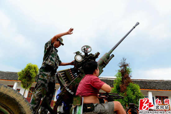 武冈人工增雨作业成功 缓解部分旱情