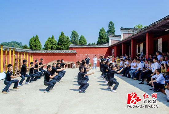 第八届全国武林大会在武冈举行(组图)