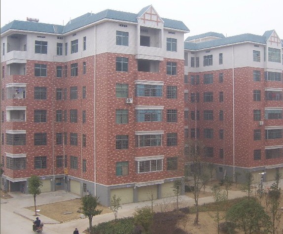 王府花園四房二廳出售