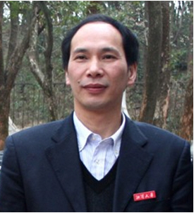 武岡湘潭大學(xué)黨委副書記 李伯超教授