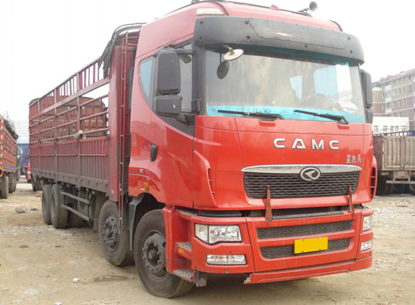 從廣州空車回武岡的貨車,