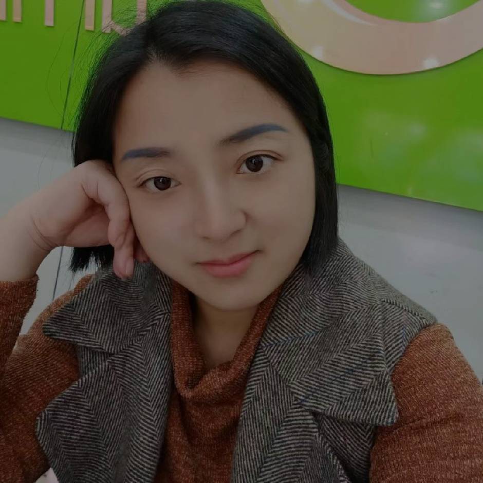 李小玲玲
