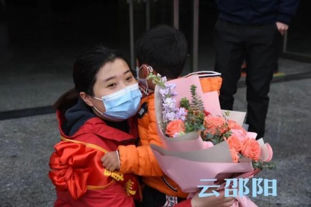 終于可以擁抱你了，邵陽的英雄們