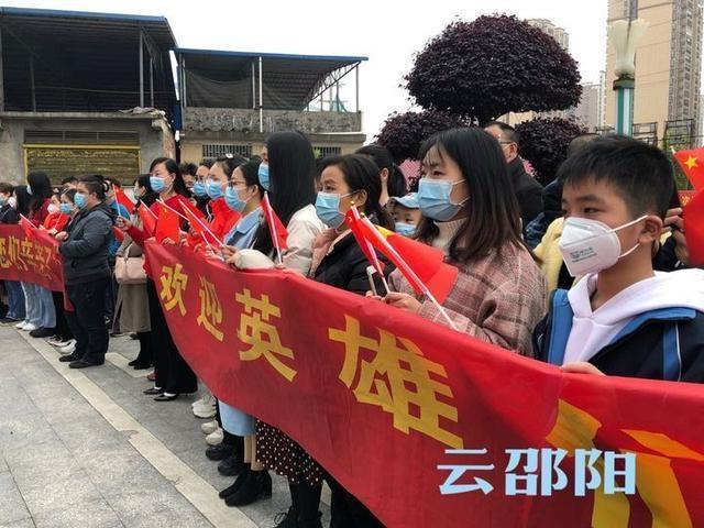 終于可以擁抱你了，邵陽的英雄們