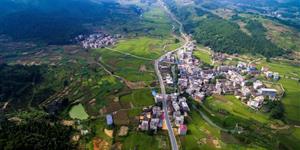 武冈市荆竹铺镇：排污除旧焕新颜 重塑生态展乡风