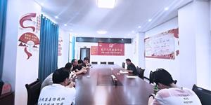 武冈大路坪法庭开展人民调解员暨“法律明白人”培训会