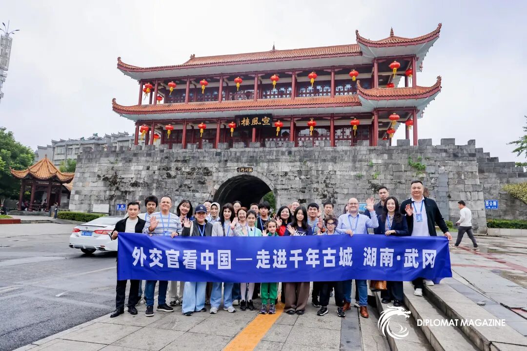 一锅老卤连通世界：与外交官一同体验中国卤味之都的魅力_fororder_微信图片_2025-10-26_173515_683