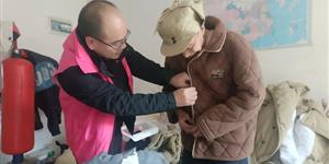 武冈微心公益志愿者寒冬送暖 致敬抗美援朝老兵