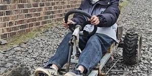 厉害了！武冈15岁少年纯手工造电动车