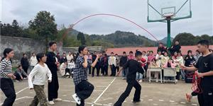 朱溪中学跳绳比赛圆满落幕