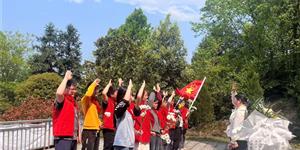 清明缅先烈 红色共传承——梅树九年制学校开展清明祭英烈主题活动