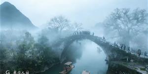 《城府》