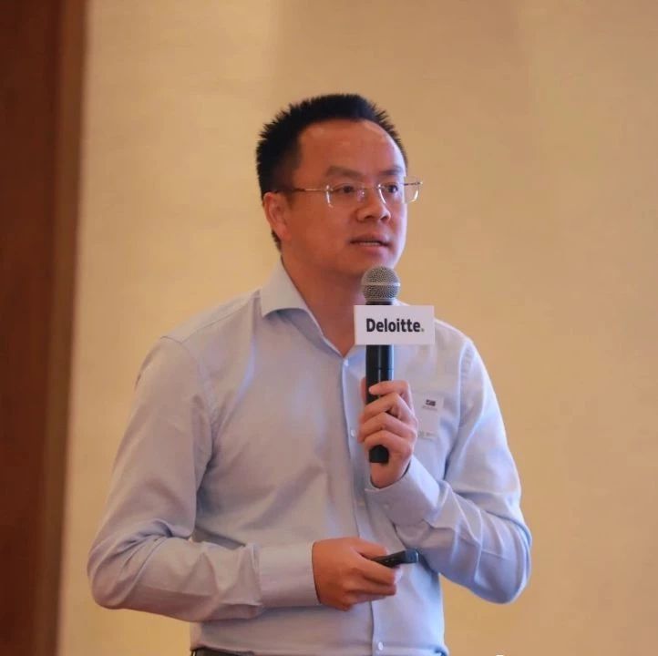 商会风采 | 常务副会长,WOOK集团创始人兼CEO许龙华