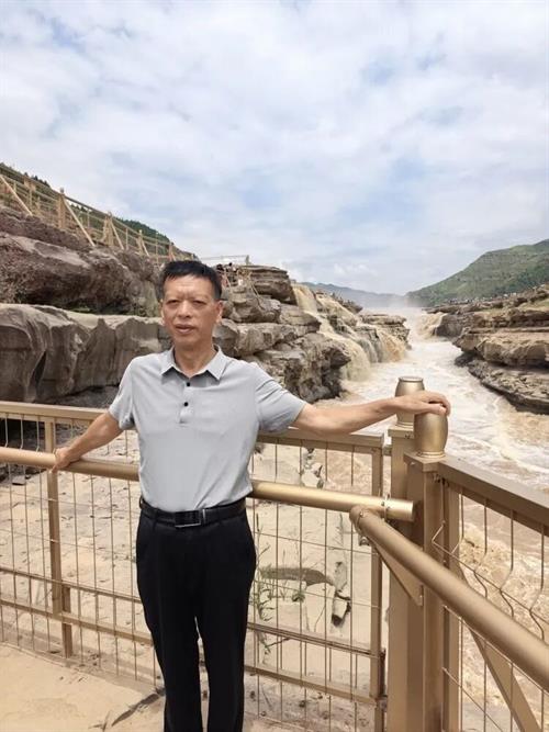 陈惠芳：熊烨其人其诗